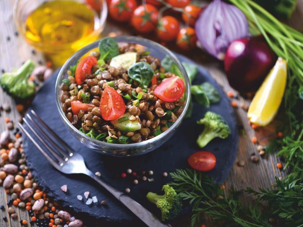 high protein recipe with lentils lettuce arugula carrots grated olive oil vinegar and spiroulina platensis flakes spirulina superfood