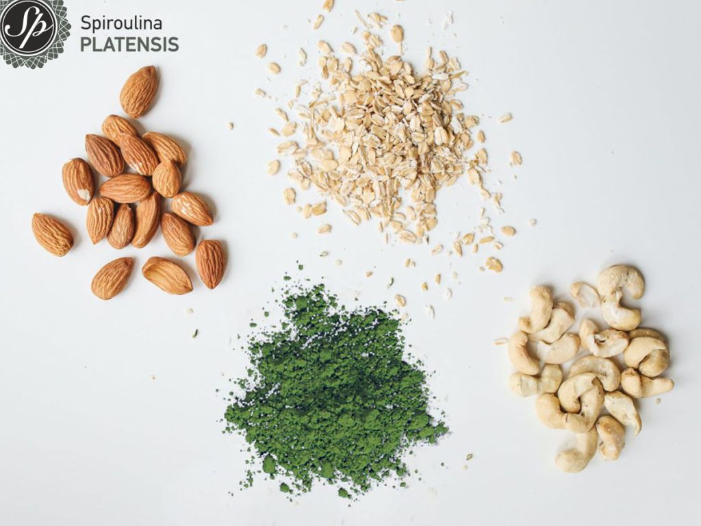 Τροφές που χορταίνουν αλλά δεν παχαίνουν! food less calories superfood spirulina spiroulina platensis b