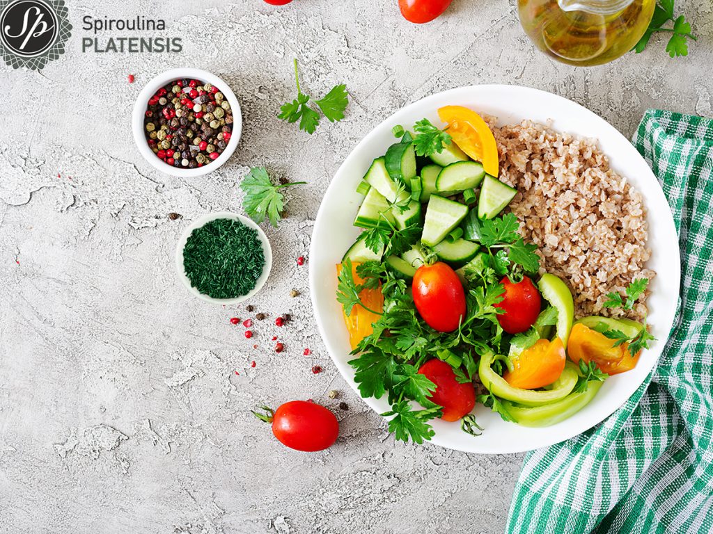 diet menu healthy vegetarian salad fresh vegetables tomatoes cucumber site